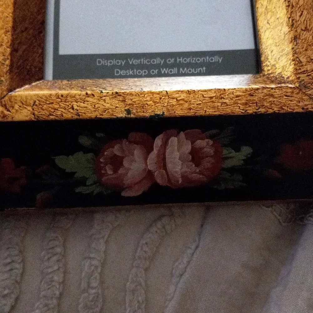 Special Moments Hand Painted Floral Picture Frames w/Velvet Back 4x6 Set of 2
